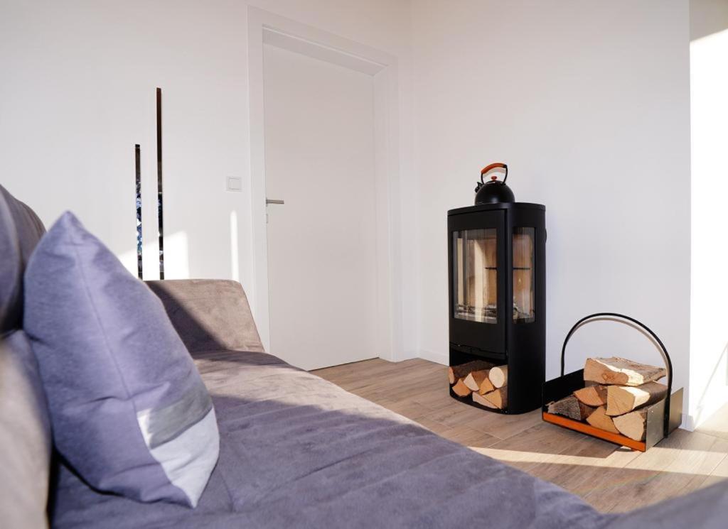 Modernes Ferienhaus Mit Panoramablick Rosegg Eksteriør billede