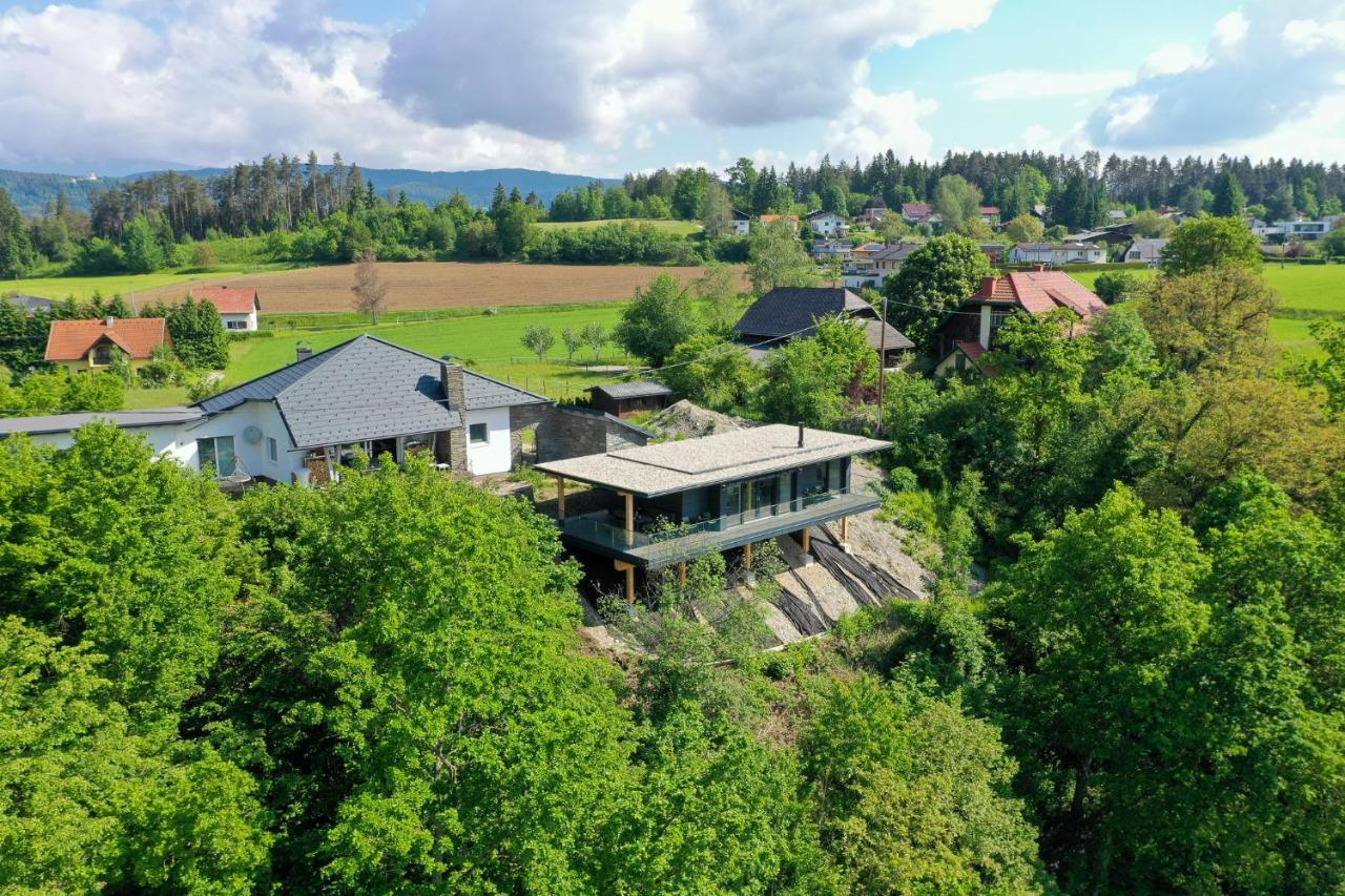 Modernes Ferienhaus Mit Panoramablick Rosegg Eksteriør billede